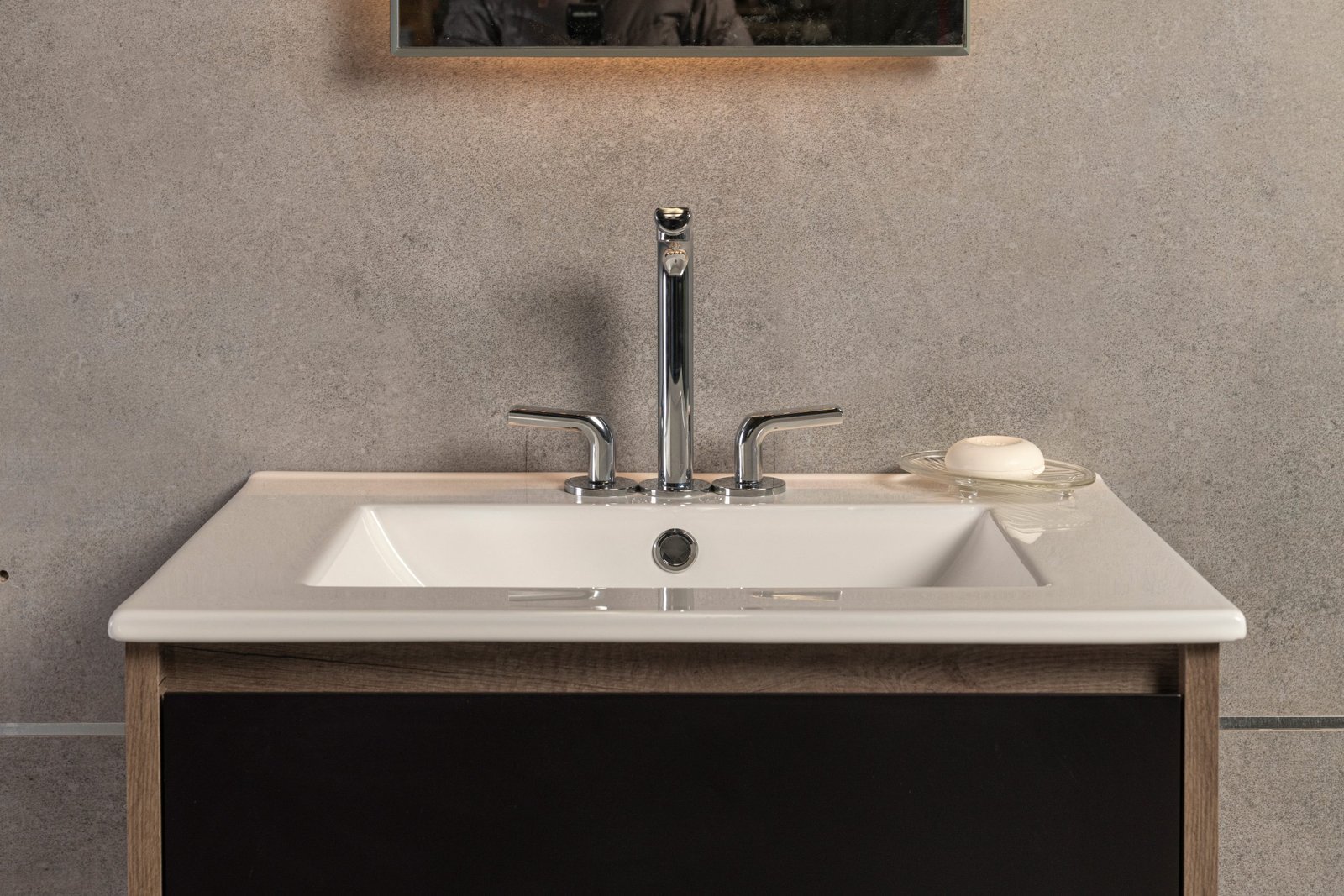 Vanitory Classic Rovere Notte 50 cm - Frente Negro con bacha integrada - Image 2